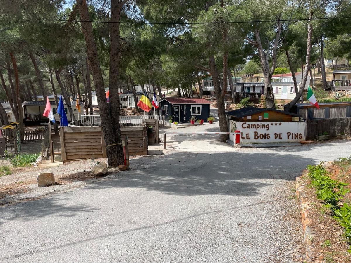 Camping Le Bois De Pins Salses-le-Château Eksteriør billede