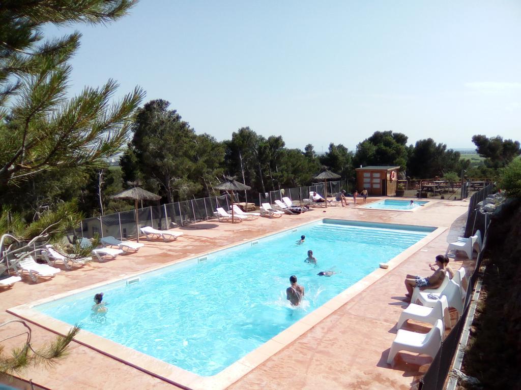 Camping Le Bois De Pins Salses-le-Château Eksteriør billede